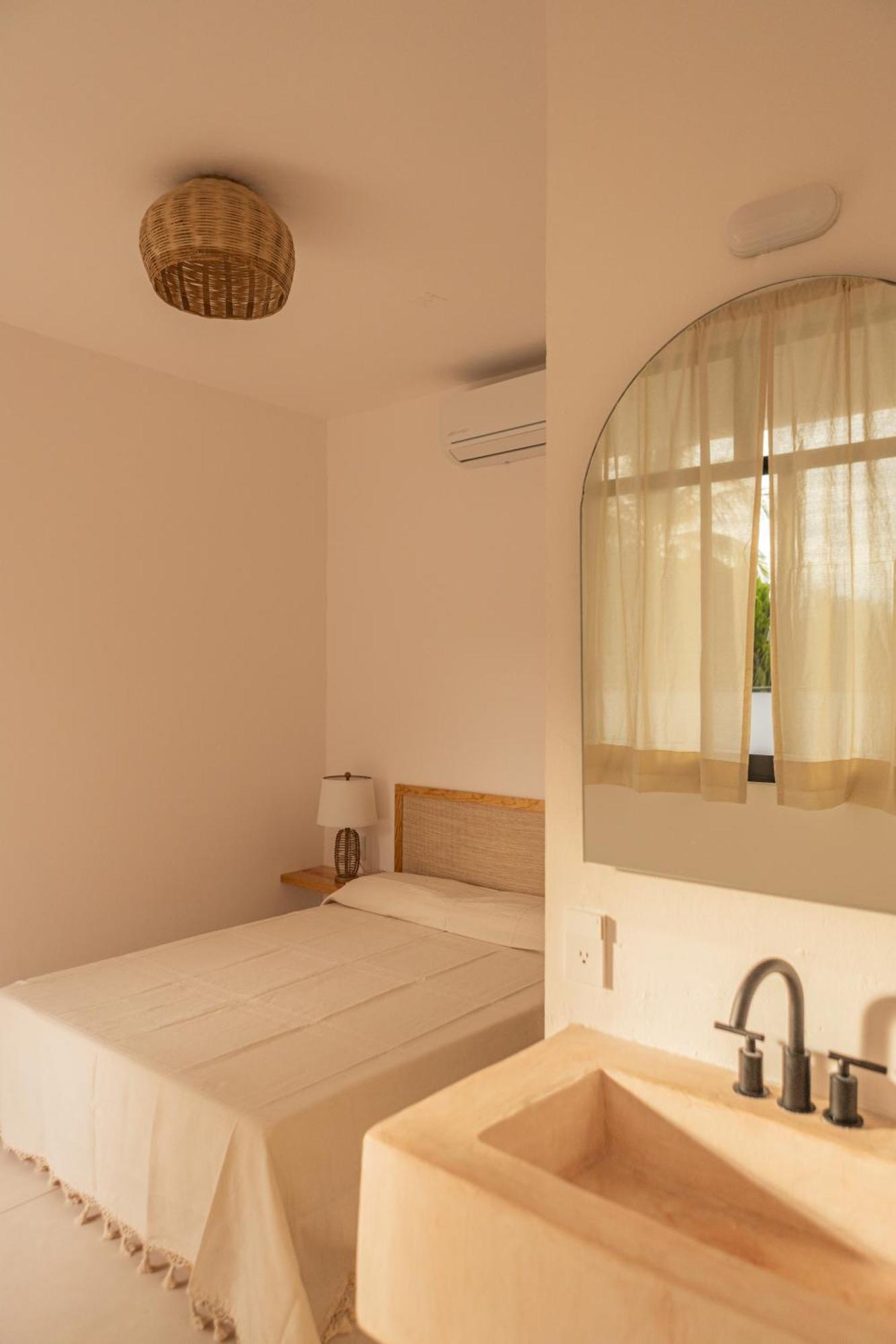 La Punta Rooms Brisas de Zicatela Εξωτερικό φωτογραφία