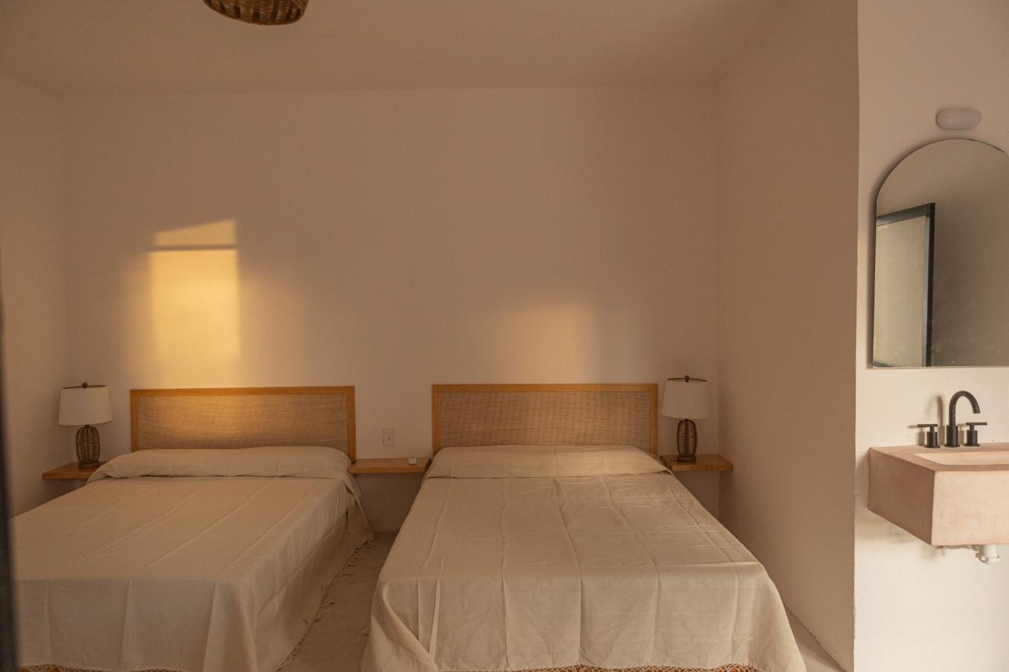 La Punta Rooms Brisas de Zicatela Εξωτερικό φωτογραφία