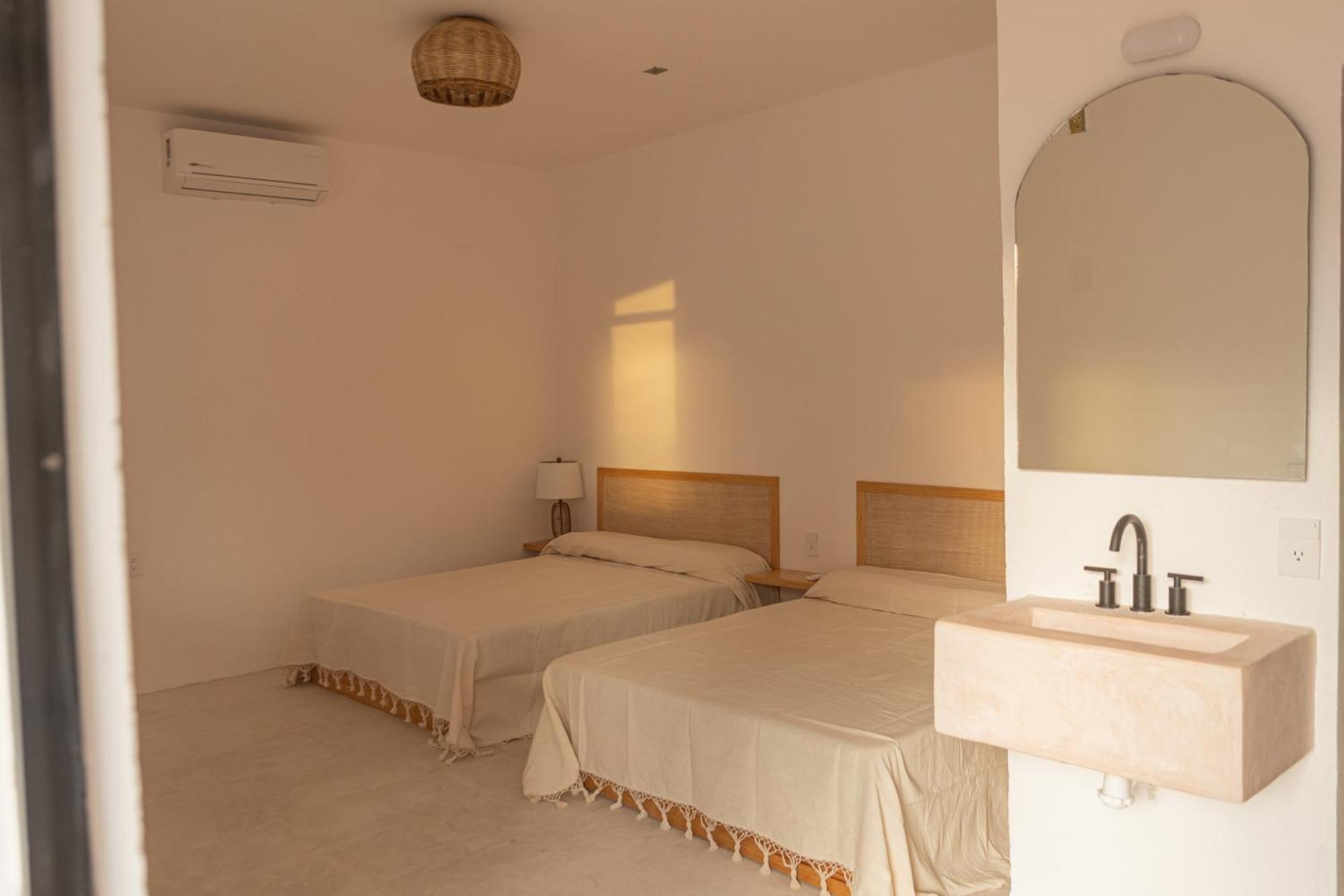La Punta Rooms Brisas de Zicatela Εξωτερικό φωτογραφία
